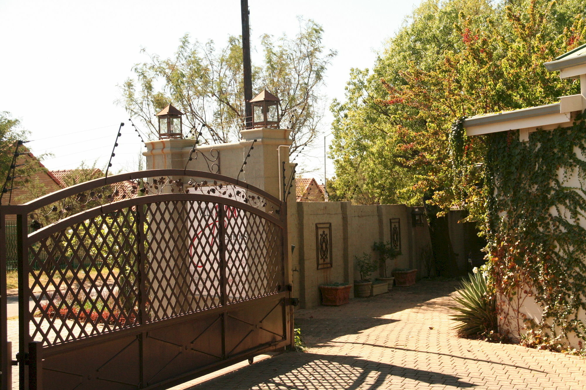 Villa Jana Guesthouse Претория Экстерьер фото